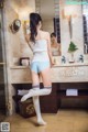 TouTiao 2017-07-30: Model Zhou Xi Yan (周 熙 妍) (62 photos)